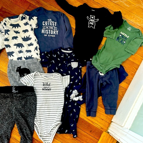 Carters baby boy lot-9 months, free book or free muslin blanket with purchase - Picture 1 of 6